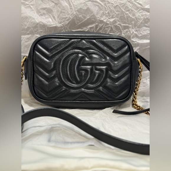 GUCCI GG MARMONT MINI SHOULDER BAG - Picture 2 of 12